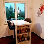 Helles über Den Havel-gärten Karino Apartment *
