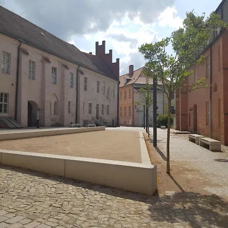 Karino Helles Ueber Den Havel-gaerten Auf Der Dominsel Апартаменты *