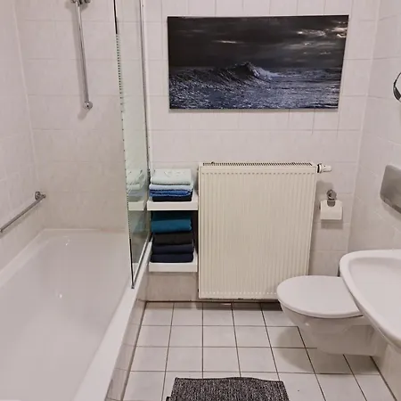 Appartement Karino Helles Ueber Den Havel-gaerten Auf Der Dominsel
