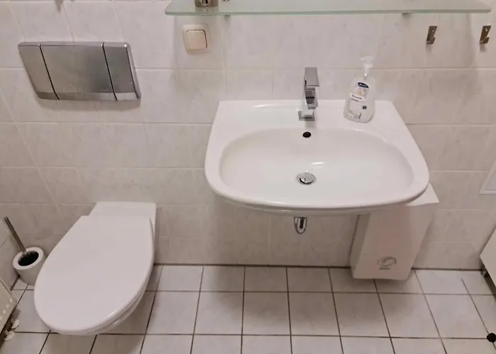 Karino Helles Ueber Den Havel-gaerten Auf Der Dominsel Lägenhet *