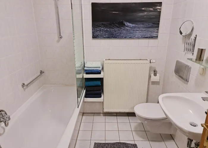 Lägenhet Karino Helles Ueber Den Havel-gaerten Auf Der Dominsel